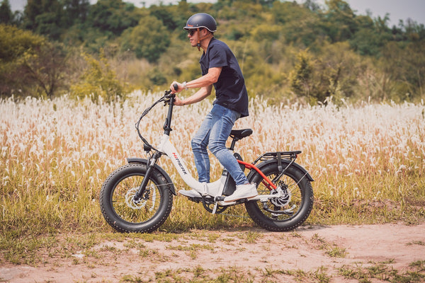 5 Tips For Avoiding Flat Tires On E-Bikes